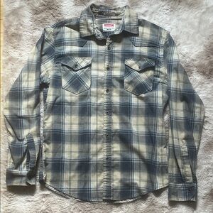Wrangler Men's Casual Plaid Shirt - Blue and Tan